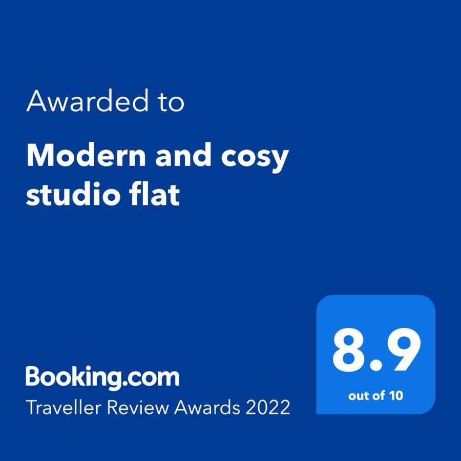 Modern And Cosy Studio Flat 런던 외부 사진